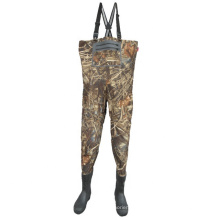 Breathable Camo Hunting Chest Wader with Rubber Boots from China